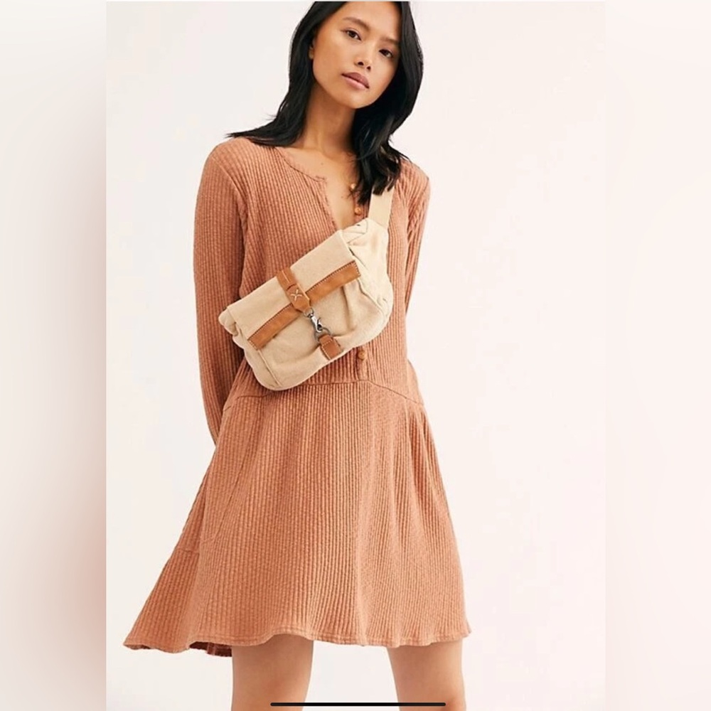 FREE PEOPLE FP BEACH Sz XS BLOSSOM BUTTON UP T SHIRT RIBBED HENLEY DRESS TAN